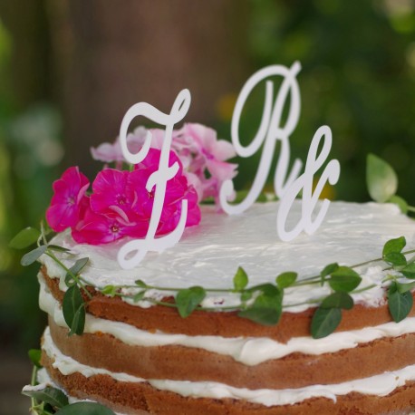 Svatební iniciály "zápich na dort"